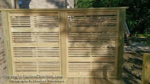 This deck privacy screen is non-climbable and has a stylish look. Built in Mississauga Ontario out of pressure treated materials.