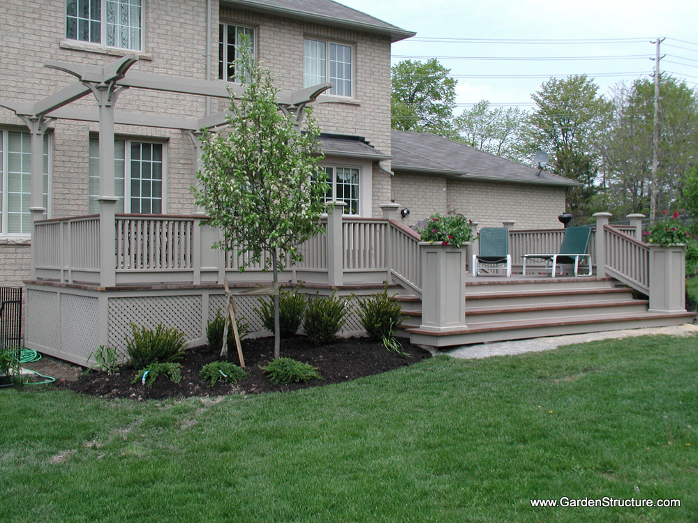 A large deck in Aurora circa 2000