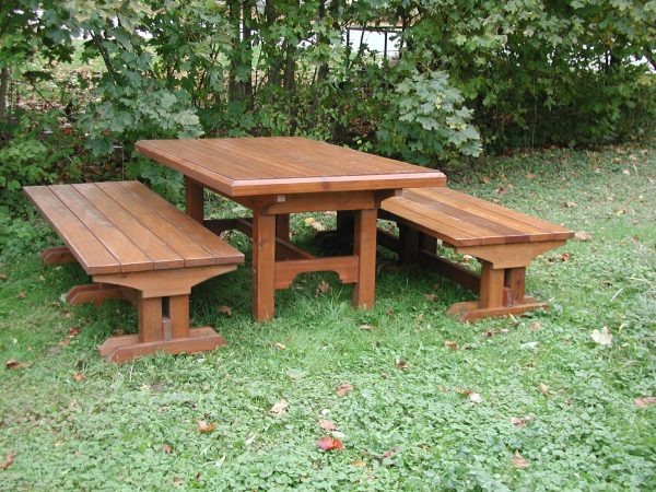 a picnic table DIY Plan