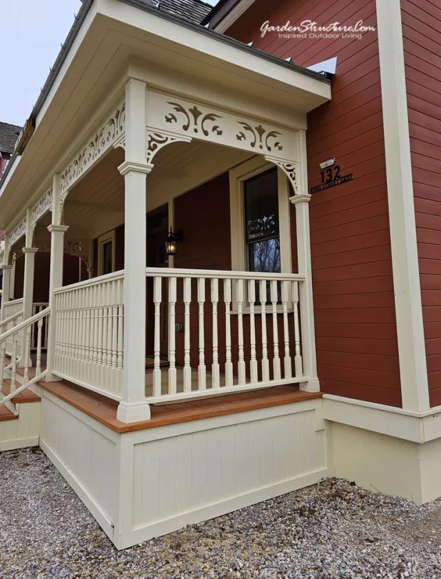 traditional porch builder